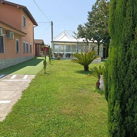 Beds Ar Colle Bed & Breakfast *