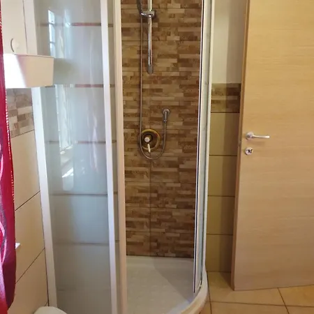 Beds Ar Colle 3* 瓦尔蒙托内