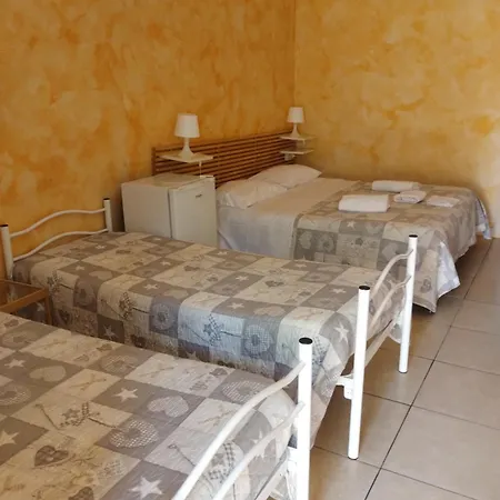 Nocleg ze śniadaniem Beds Ar Colle *