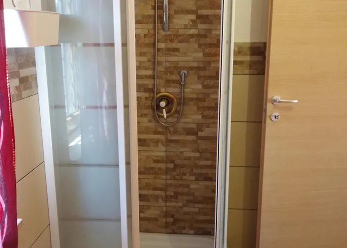 Beds Ar Colle 3* Valmontone