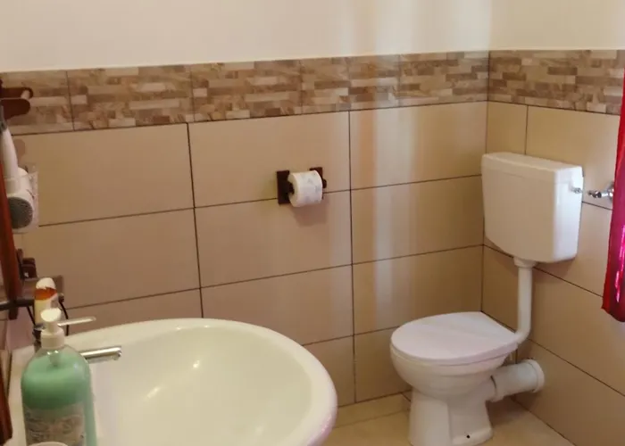 Beds Ar Colle 3* Valmontone